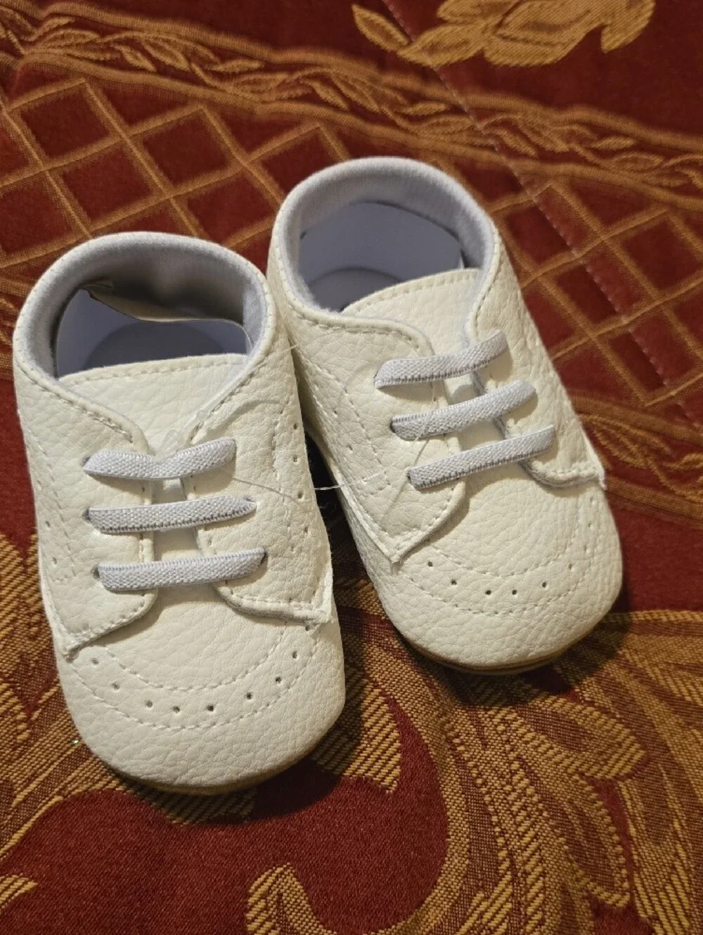 Baby Soft Moccasin Walker Shoes in Cream [Size 2]